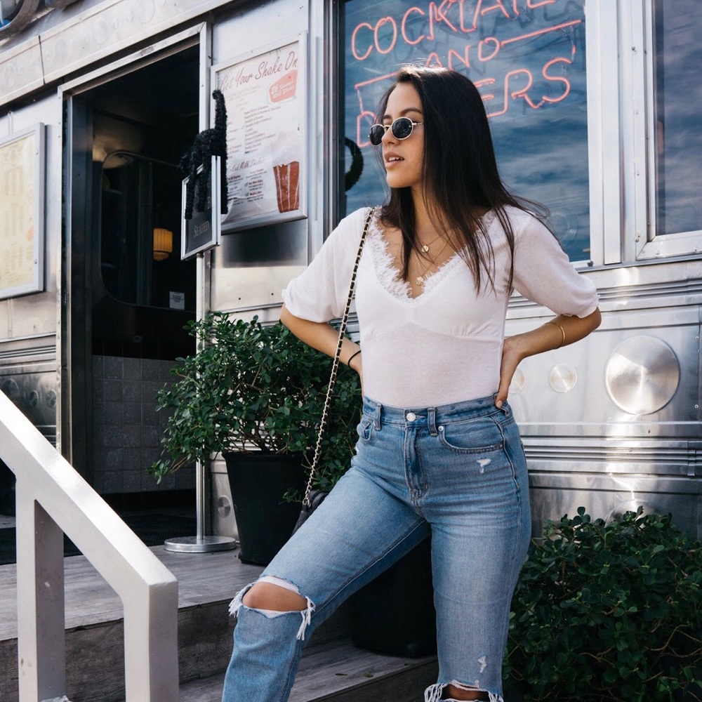 White Trendy Blogger Top